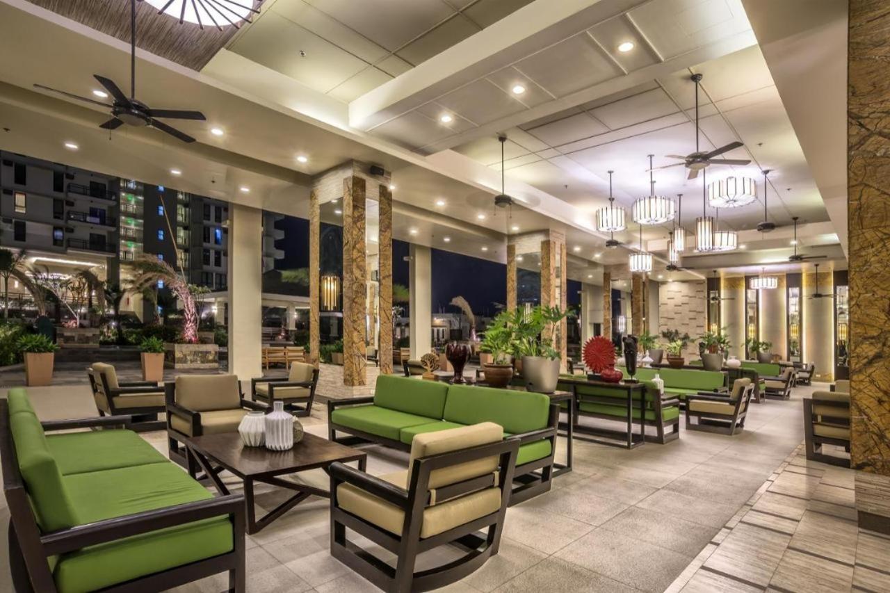 Resort Living Condominium Unit In Metro Manila Exterior photo